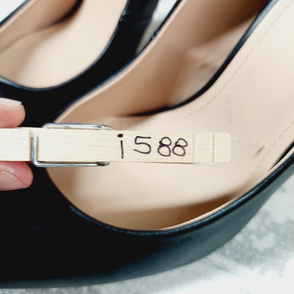 New Charles by Charles David Pact Pointed Toe Pumps i588 - Picture 11 of 11